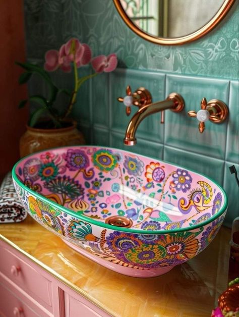 Boho Bathroom Sink, Small Bathroom With Pedestal Sink, Colorful Small Bathroom, Colorful Boho Bathroom, Bathroom With Pedestal Sink, Colourful Cottage, Bathroom Sink Ideas, Boho Rooms, Eclectic Bathroom Design