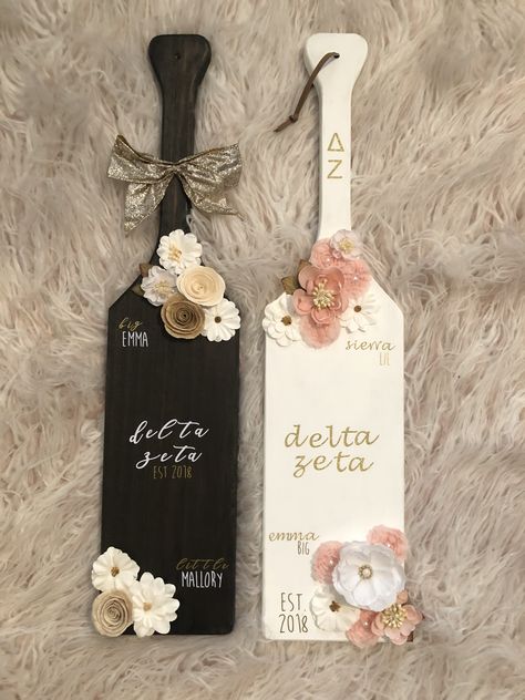 Sorority Paddle Graduation, Floral Sorority Paddles, Sorority Paddles Flowers, Paddles For Big Sorority, Big And Little Paddles, Delta Zeta Paddle, Big Little Sorority Paddles, Sorority Big Little Paddles, Pink Sorority Paddle