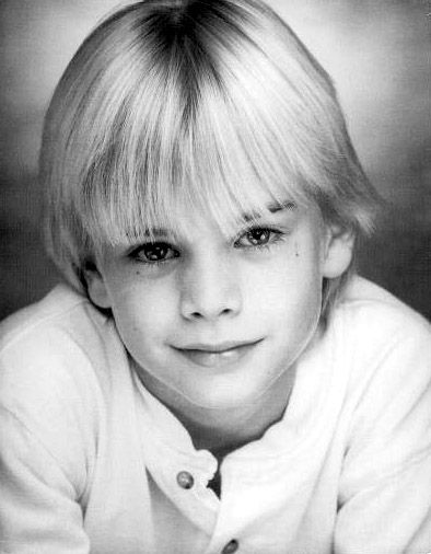 so precious. 7th heaven. David Gallagher, Mackenzie Rosman, Barry Watson, Jax Sons Of Anarchy, Beverley Mitchell, Stephen Collins, 7th Heaven, Lizzie Mcguire, Childhood Photos