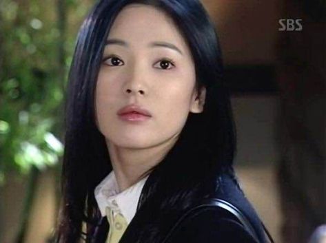 90s Asian Fashion, 90s Makeup Look, Korean Hair Color, Lawyer Fashion, Jun Ji Hyun, Hye Kyo, Ji Hyun, Song Hye Kyo, Korean Actresses