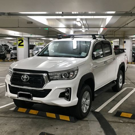 Toyota Gd6 Legend 50, Bakkies Toyota, Gd6 Toyota, Legend 50 Toyota, Toyota Bakkie, Aesthetic Car Wallpaper, Toyota Hilux 4x4, Highlander Toyota, Toyota Runner