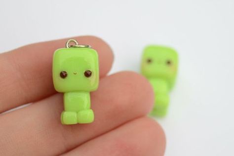 Minecraft Creepers, Goth Japanese, Taustakuva Iphone Disney, Houses Minecraft, Crea Fimo, Creeper Minecraft, Polymer Clay Kawaii, Harajuku Girls, Le Happy