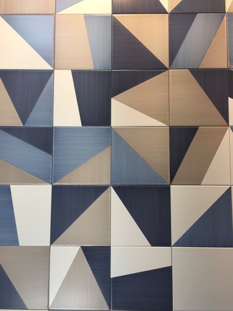 Before You Remodel: 6 Tile Trends You Should Know Colourful Bathroom, Tv Fal, Backsplash Patterns, Contemporary Pattern, Modern Inspiration, Pattern Tile, Quilt Modernen, Artistic Tile, Tile Trends