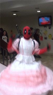 ecf276a1b80beb6a8e89e9d82e442bfd.gif 203×360 pixels Deadpool And Spiderman, Bd Comics, Dc Movies, Best Cosplay, The Villain, Marvel Universe, Matilda, Hulk, Loki