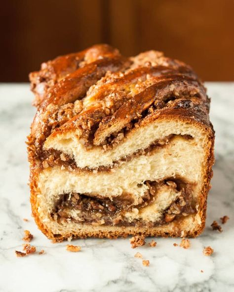 Recipe: Sticky Caramel-Pecan Babka Loaves | Kitchn Caramel Treats, Babka Recipe, Hanukkah Food, How To Make Sandwich, Caramel Pecan, Loaf Recipes, Sweet Roll, Bread And Pastries, Breakfast Breads