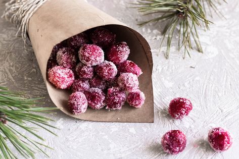 Easy Candied Cranberries | Sugared Cranberry Recipe - NP Sugar Glazed Fruit, Sugared Fruit How To Make, Candied Cranberries Recipe, Sugared Cranberry, Glazed Fruit, Sugared Berries, Sugared Fruit, Cranberry Recipe, Decorating Desserts