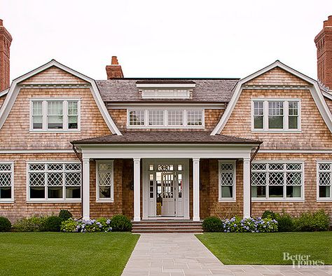 Cape Cod House Exterior, Cape Cod Style House, Gambrel Roof, Shingle Style Homes, Colonial Exterior, Cape Cod Style, Building Costs, Colonial Style Homes, Cape House