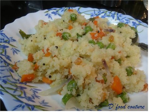 Vegetable Upma Rava Recipes, Rava Upma Recipe, Rava Upma, South Indian Breakfast Recipes, Veg Recipes Of India, Upma Recipe, Indian Dinner, Favorite Breakfast Recipes, Meal Preparation