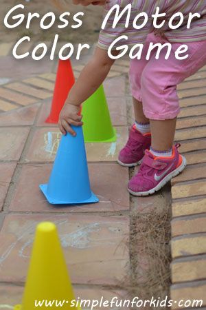 A super simple game to get your kid moving and reviewing colors. Gross Motor Activity, Preschool Colors, Gross Motor Activities, Kids Moves, Motor Skills Activities, Movement Activities, Development Activities, Physical Development, Color Games