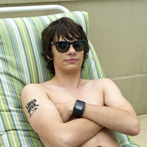 Hot Emo Guy, Devon Bostick, Emo Men, Wimpy Kid, Ideal Boyfriend, Emo Guys, Zoo Wee Mama, Hottest Guy Ever, Emo Boys