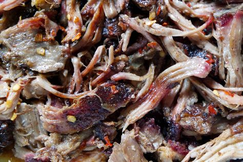 Vinegar BBQ Mop Sauce - a Carolina-style pork dressing – Jess Pryles Bbq Mop Sauce, Mop Sauce, Barbecue Sauce Recipes, Pulled Pork Recipes, Pork Sandwich, Pulled Pork Sandwich, Fire Cooking, Beef Ribs, Smoked Turkey