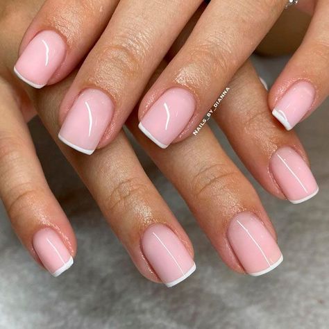 Straight or Triangular White Tip Nails Designs ❤ White Tip Nails Designs Specially for You ❤ See more ideas on our blog!! #naildesignsjournal #nails #nailart #naildesigns #nailshapes #gelnails #longnails #shortnails #french #whitefrench #whitenails #whitetipnails Nails With Flowers Design, Design French Tip Nails, Pink And White French Tip, Tip Nails Designs, White Tip Nail Designs, French Tip Manicure, Pink French Nails, White Gel Nails, Dot Nails