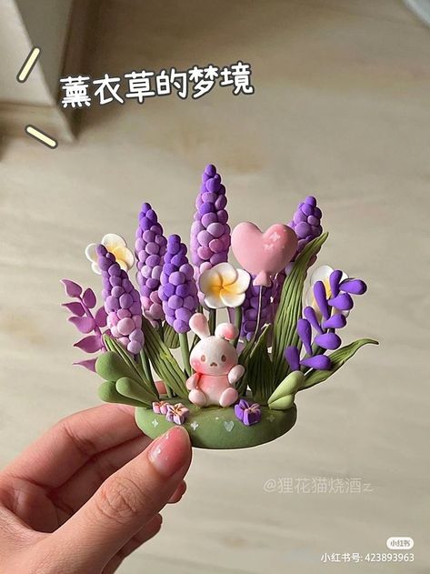 Clay Crafts Flower, Clay Flowers How To Make Easy, Ideas Con Porcelana Fria, Flower Clay, Clay Crafts For Kids, Pressed Flower Crafts, Fairy Garden Crafts, Polymer Clay Jewelry Tutorials, Clay Wall Art