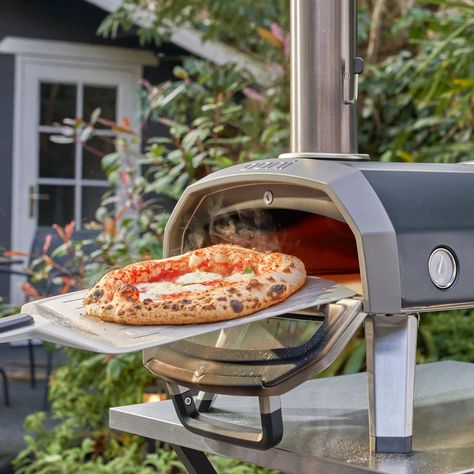 Pizza Oven Backyard, Ooni Pizza Oven, Electric Pizza Oven, Ooni Pizza, Portable Pizza Oven, Gas Pizza Oven, Pizza Maker, Backyard Cookout, Great Pizza