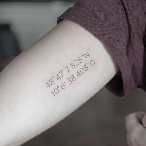 Fineline Forearm Tattoo Women, Coordinates Tattoo Ideas, Coordinate Tattoo Ideas, Glow Tattoo, Common Tattoos, Coordinates Tattoo, Cuff Tattoo, Unique Small Tattoo, Simple Tattoos For Guys