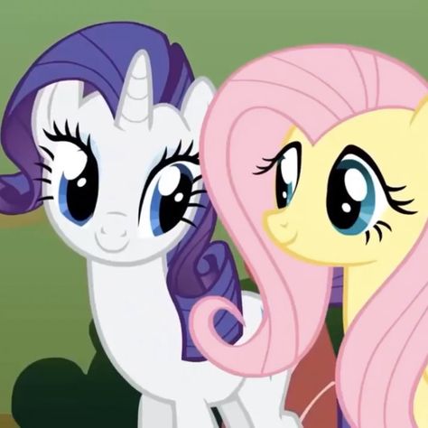 Fluttershy X Rarity, Rarity And Fluttershy, Fluttershy And Rarity, Fluttershy Rarity, Sweetie Belle, My Lil Pony, My Little Pony Comic, Mlp My Little Pony, Cover Pics