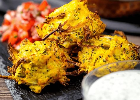 Air Fryer Onion Bhaji, Onion Bhaji Recipes, Onion Bhaji, The Best Air Fryer, Best Air Fryer, Snacks Easy, Best Air Fryers, Indian Snacks, Fried Onions