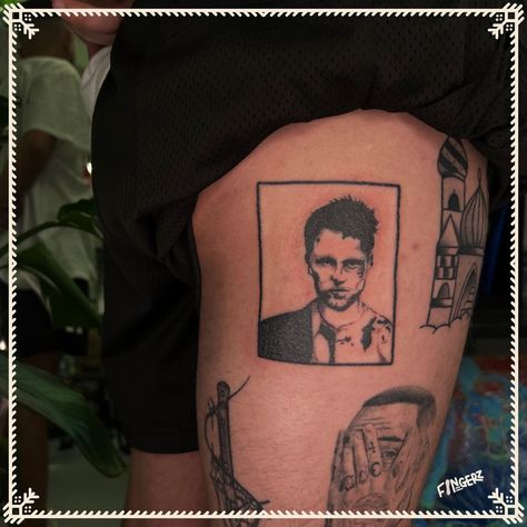 Fight Club Handpoke Tattoo Grunge Tattoo, Handpoke Tattoo, Fashion Grunge, Discreet Tattoos, Dope Tattoos, Old School Tattoo, Inspirational Tattoos, Future Tattoos, I Tattoo