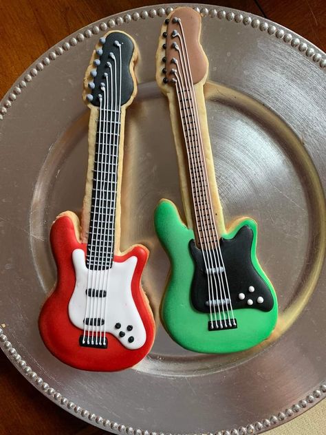 Electric Guitar Cookies Decorated, Electric Guitar Cookies, Guitar Cookies Royal Icing, Rock N Roll Cookies Decorated, Rock And Roll Birthday Cookies, Guitar Cookies Decorated, Music Themed Cookies, Guitar Pick Cookies, Guitar Themed Party