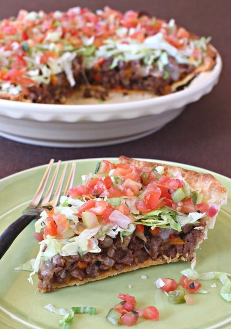 Make this Loaded Taco Pie recipe for a fun and easy twist on taco night! Or you can make this taco pie without the crust for a low carb dinner! #tacopie #beef #tacorecipe #dinnerrecipe #tacotuesday #lowcarb Easy Crescent Taco Bake, Crescent Roll Taco Bake, Taco Pie Recipes, Beef Tacos Recipes, Frozen Pie Crust, Taco Pie, Taco Bake, Easy Taco, All Recipes