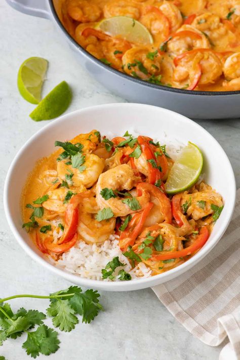 Red Curry Coconut Shrimp, Red Thai Curry Shrimp With Rice Noodles, Shrimp Panang Curry Recipe, Red Curry Shrimp Thai Coconut Milk, Chicken And Prawn Recipes, Prawn Curry With Coconut Milk, Panang Curry Shrimp, Shrimp With Coconut Milk, Thai Curry Shrimp