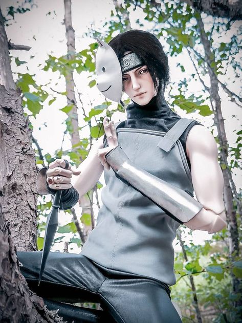 Itachi Uchiha anbu bjd cosplay #anime #animecosplay #cosplay #itachi #uchiha #bjd #naruto Anbu Cosplay, Itachi Uchiha Cosplay, Cosplay Itachi, Making Cosplay, Warrior Costume, Itachi Uchiha, Cosplay Anime, Riding Helmets, Naruto