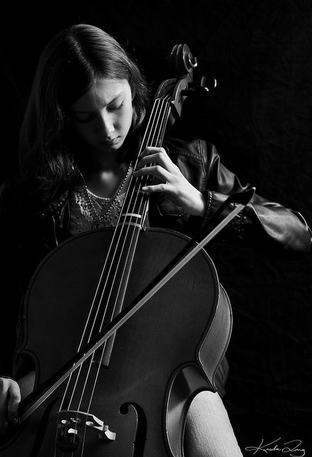 osmosis Cello Photo, Cello Photography, Violin Photography, Playing An Instrument, Musician Portraits, Musician Photography, Musician Art, Cello Music, Smokey Robinson