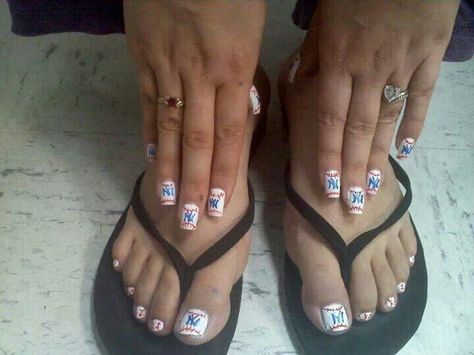 Ny Yankees Nails Designs, Toronto Blue Jays Nail Art, Ny Giants Nails, Yankee Nails, Yankees Nails, Mlb New York Yankees Sneakers, Go Yankees, Football Nails, Nail Art Galleries