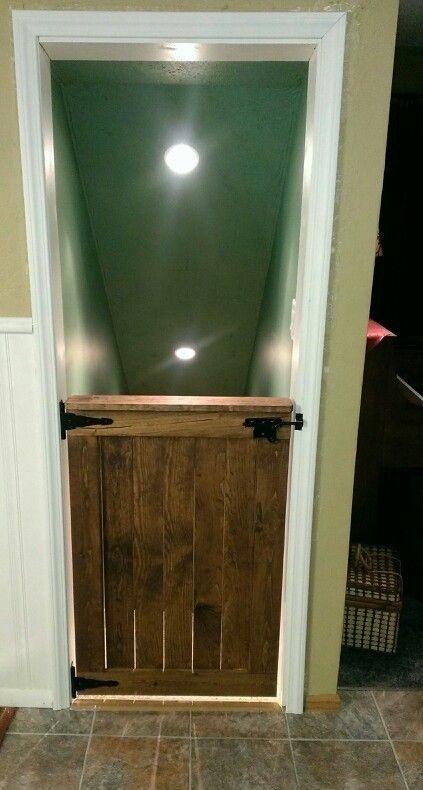 Half door for basement. Remember this for cabin: make it a Dutch Door- not just half. Basement Stairway, Basement Diy, Basement Door, Basement Doors, Half Doors, Small Basements, Basement Stairs, Waterproofing Basement, Basement Bedrooms