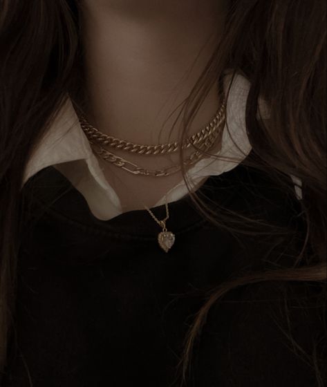 Close up details of my ‘fit, layered gold necklaces, and a classic white collared shirt Necklace With Collared Shirt, Layered Gold Necklaces, White Collared Shirt, Layered Chains, Gold Necklaces, Gold Necklace Layered, Casual Office, Collar Jewelry, Office Casual