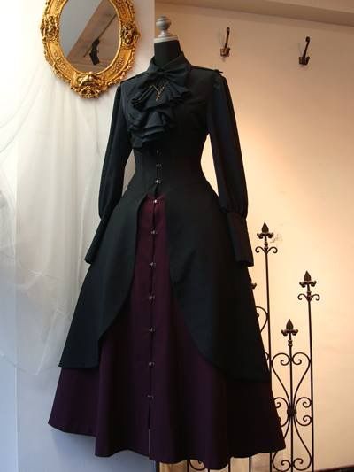 Old Fashion Dresses, Fantasy Dress, Fantasy Fashion, Lolita Dress, Gothic Lolita, Lolita Fashion, After Dark, Looks Vintage, Costume Design