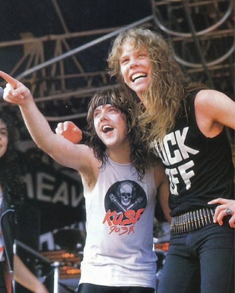 James hetfield and lars ulrich from metallica Lars Ulrich, Jason Newsted, Robert Trujillo, Cliff Burton, Ride The Lightning, 80s Bands, James Hetfield, Mötley Crüe, Best Rock