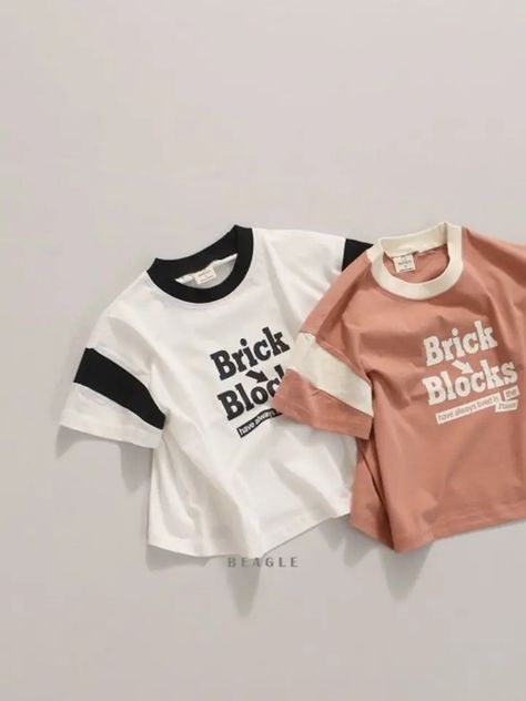 Shop Trendy Korean Clothing Online at KKAMI.nl - KKAMI Girls Tshirt Design, Kid Reference, Summer Kid, Boys Tshirt, Print Design Pattern, Brick Colors, Korean Clothing, Children Fashion, Girls Graphic Tee