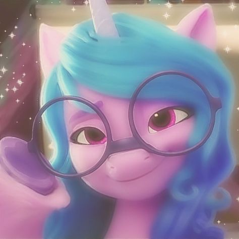 Izzy Moonbow, So Creative, Purple Lilac, Make Your Mark, Cute Icons, Art Pictures, Fun Activities, My Little Pony, Favorite Character