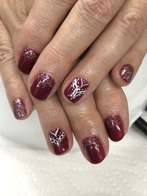 Cranberry Nails, Nail Polish Brush, Nails Opi, Chrome Nail Art, Glitter Gel Nails, Striped Nails, Fall Nail Art, Gel Nail Designs, Minimalist Nails