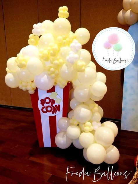 Popcorn Arch Balloons, Balloon Popcorn Decoration, Carnival Theme Balloon Garland, Movie Theme Balloon Arch, Movie Night Balloon Arch, Movie Night Balloons, Popcorn Balloons Decoration, Carnival Balloon Garland, Popcorn Balloon Garland