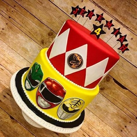 Mighty morphin power rangers cake Power Rangers Cake Ideas, Power Rangers Birthday Party Ideas Cake, Power Rangers Cakes For Boys, Power Rangers Birthday Party Ideas, Power Rangers Birthday Cake, Power Rangers Cake, Power Rangers Theme, Festa Power Rangers, Power Ranger Cake