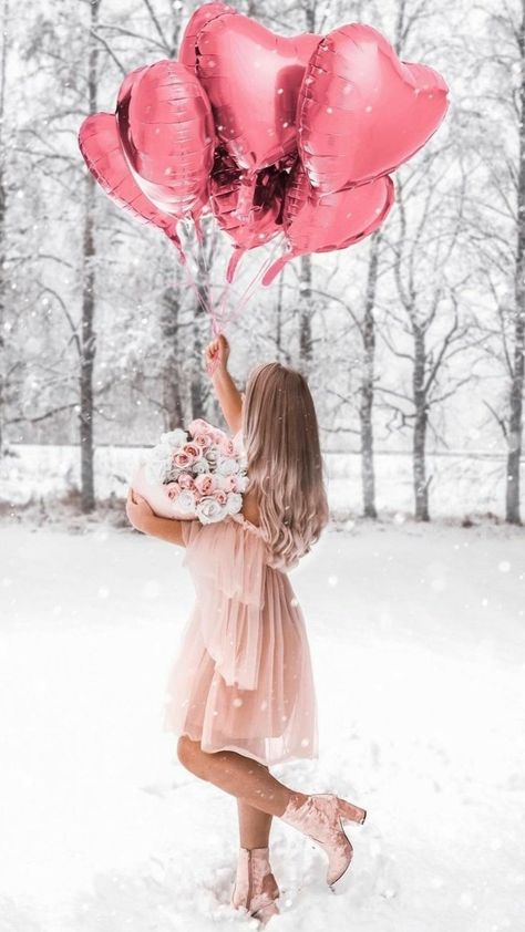 30th Birthday Party Themes, Snow Photoshoot, 30th Birthday Decorations, Winter Portraits, Beautiful Scenery Photography, 21st Birthday Photoshoot, Birthday Ideas For Her, Snow Pictures, Winter Photoshoot