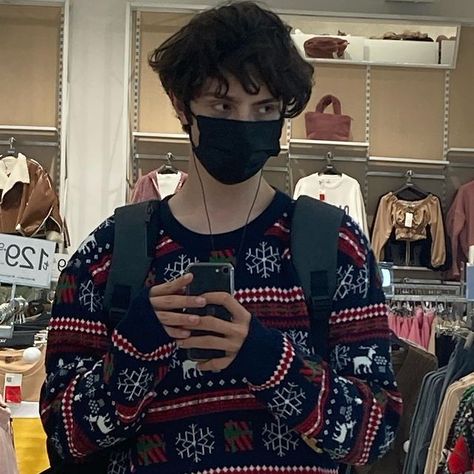 Aesthetic Boy Outfit, Christmas Outfit Aesthetic, Christmas Dreaming, Cute Christmas Outfits, Aesthetic Boy, Christmas Outfits, Christmas Aesthetic, Outfits Aesthetic, My Vibe