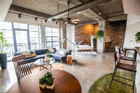 incredibly large studio apartment design Spacious Studio Apartment, Large Studio Apartment, Luxury Studio Apartments, Warehouse Apartment, Dallas Apartment, Studio Apartment Design, Trendy Apartment, Loft Studio, Studio Apartment Layout