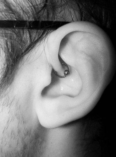 Top 9 Ear Piercing For Men Piercing For Men, Piercing Facial, Guys Ear Piercings, Men's Piercings, Ear Piercings Chart, Double Ear Piercings, Simple Tattoos For Guys, Tattoo Prices, Piercing Cartilage