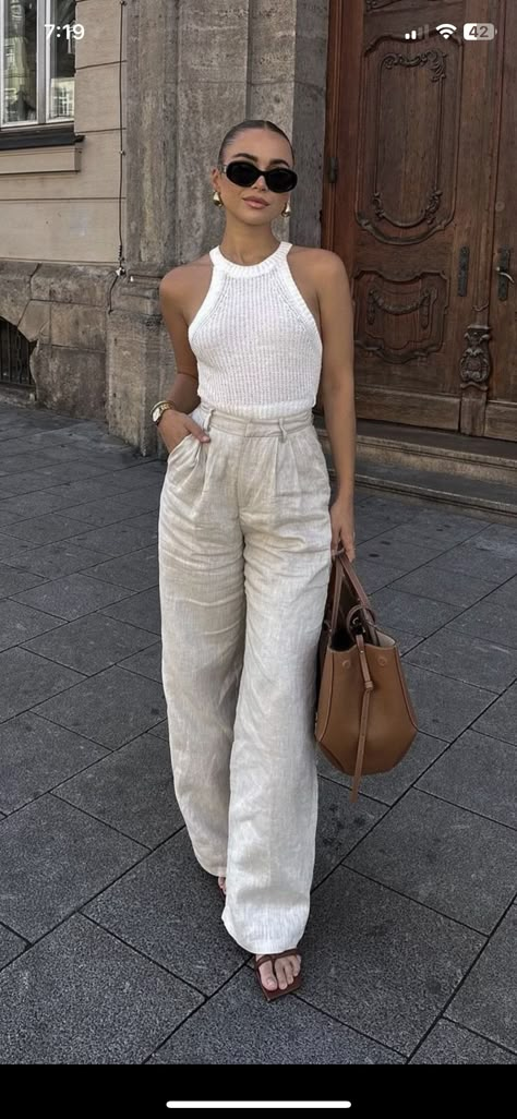 Greece Outfit, Linen Pants Outfit, Skandinavian Fashion, Paris Chic, Summer Outfits 2024, Europe Outfits, Italy Outfits, 2024 Outfits, Outfit Chic