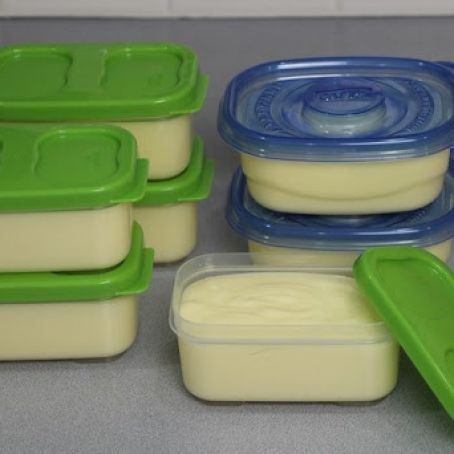 Butter Canola Spread Homemade Margarine, Spreadable Butter Recipe, Spreadable Butter, Country Basket, Diy Butter, Flavored Butter, Butter Spread, Homemade Butter, Spread Recipes