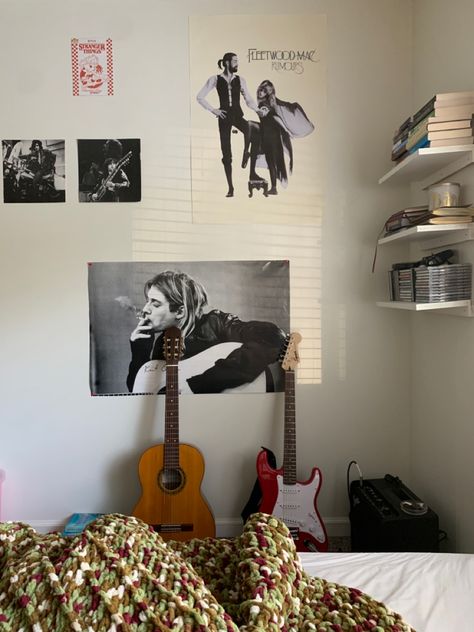 #room #roominspo #bedroom #bedroominspo #decor #grunge #indie #aesthetic #rockstar #guitar Indie Rock Room Decor, Rockstar Gf Bedroom Ideas, Grungette Room, Stranger Things Bedroom Aesthetic, Rockstar Room Decor, Cool Girl Aesthetic Room, Rockstar Girlfriend Room Aesthetic, Musician Bedroom Aesthetic, Rockstar Room Aesthetic