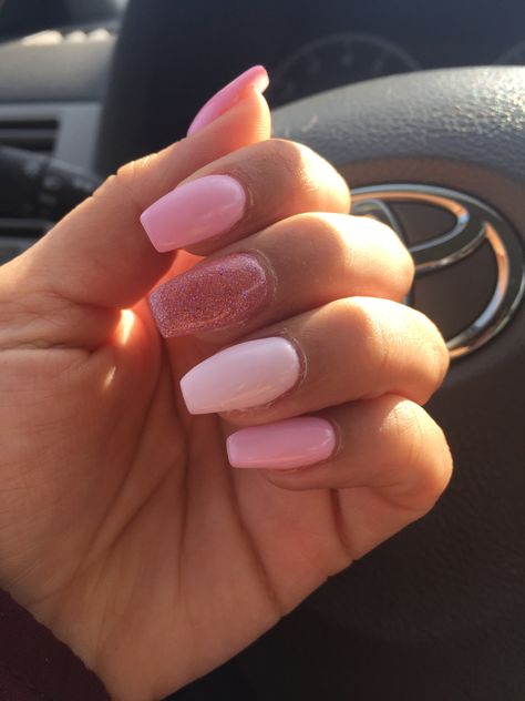 Nails For Teens, Nails 2025, Colourful Acrylic Nails, Uñas Aesthetic, Pink Tip Nails, Teen Nails, Cute Nail Colors, Beachy Nails, Glitter Gel Nails