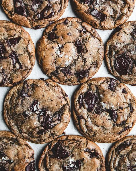 Sourdough Chocolate Chip Cookie — The Boy Who Bakes Rye Chocolate Chip Cookies, The Boy Who Bakes, Sourdough Chocolate Chip Cookies, Sourdough Starter Discard Recipe, Starter Recipes, Discard Recipes, Biscuit Recipes, Sourdough Starter Recipe, Sourdough Discard