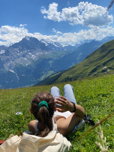 Switzerland Summer, Afternoon Picnic, Grindelwald Switzerland, Summer Abroad, Zell Am See, Best Landscape, Travel Photography Tips, Travel Photography Inspiration, Switzerland Travel