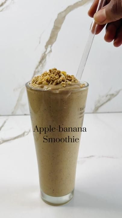 Healthy Smothie, Healthy Smothies, Banana Apple Smoothie, My Breakfast, Easiest Apples, Fruit Smoothie Recipes, Banana Smoothie, Breakfast Lunch, Easy Snacks