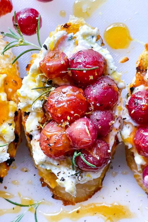 Roasted Grape Whipped Goat Cheese Crostini | foodiecrush.com Grape Crostini, Grape Appetizers, Roasted Grapes, Cheese Crostini, Goat Cheese Crostini, Goat Cheese Appetizer, Crostini Appetizers, Whipped Goat Cheese, Festive Appetizers