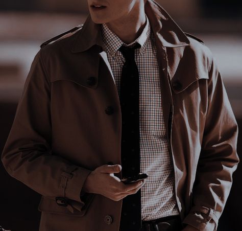 Journalist Aesthetic Outfit, Journalist Aesthetic, Teacher Aesthetic, Character Inspiration Male, Aesthetic Boy, Men Vintage, Character Aesthetic, Book Aesthetic, Short Film